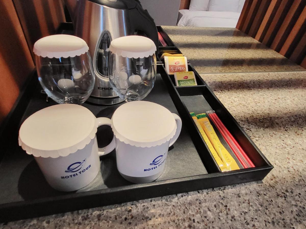 Hotel Tour Incheon Airport Hotel & Suites Eksteriør billede