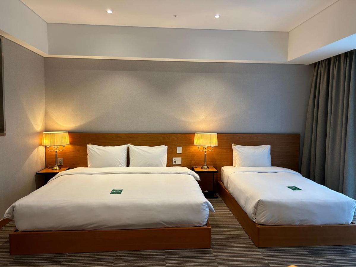 Hotel Tour Incheon Airport Hotel & Suites Eksteriør billede